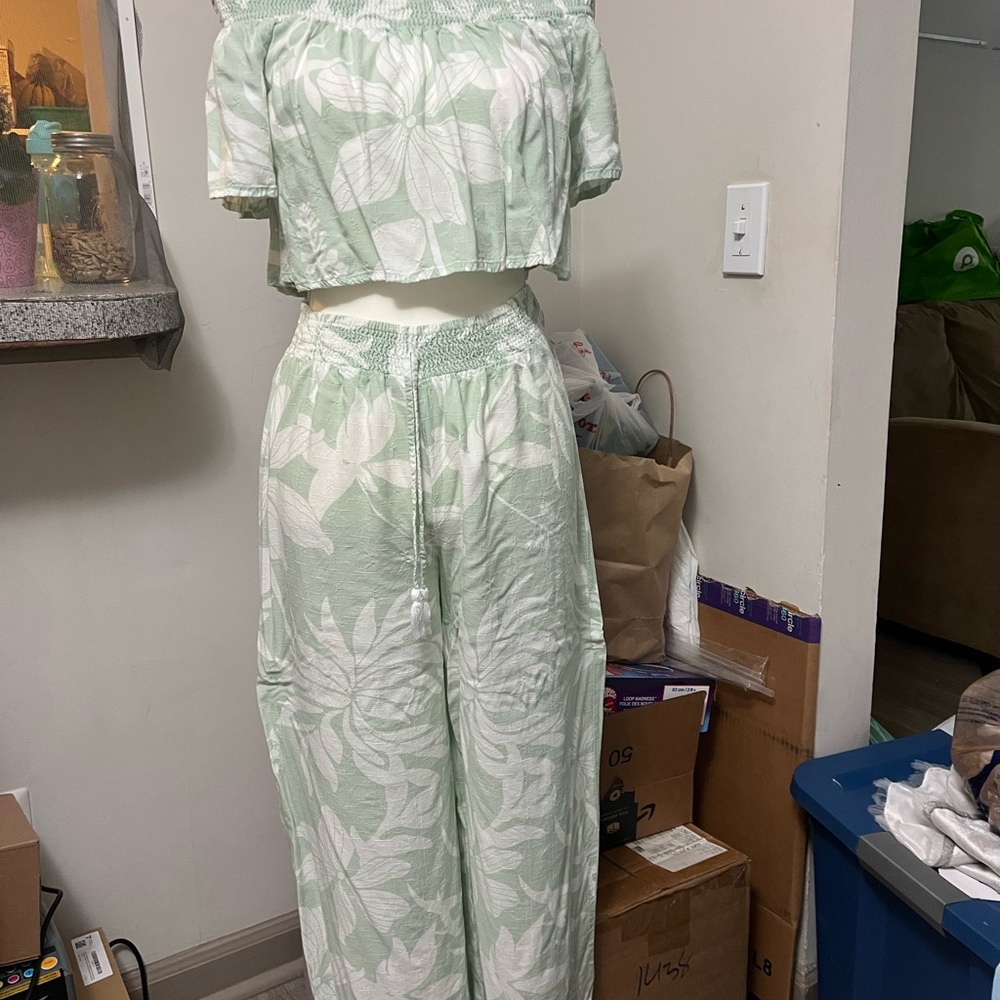 Green and White Tropical Print Satin Jumpsuit with Belted Waist